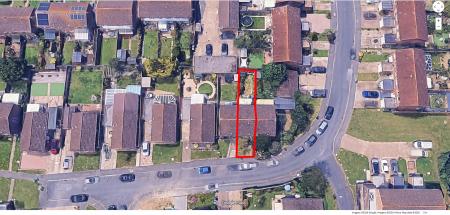 3 bedroom Terraced House to let in Honeysuckle Close, Langney, Eastbourne, BN23