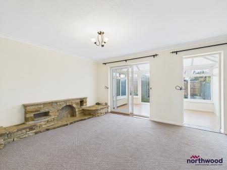 3 bedroom Terraced House to let in Honeysuckle Close, Langney, Eastbourne, BN23