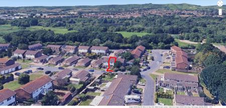 3 bedroom Terraced House to let in Honeysuckle Close, Langney, Eastbourne, BN23