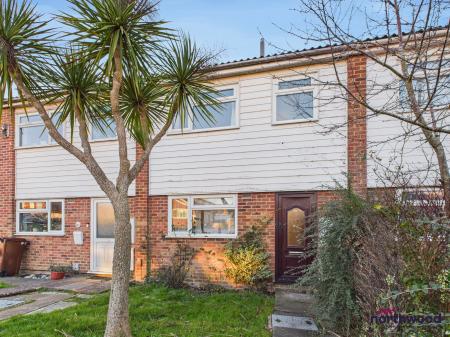 3 bedroom Terraced House to let in Honeysuckle Close, Langney, Eastbourne, BN23