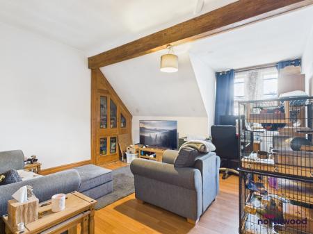 1 bedroom Flat to let in Southfields Road, Eastbourne, BN21