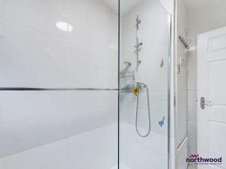 2 bedroom Bungalow to let in Elvin Crescent, Rottingdean, Brighton and Hove, BN2