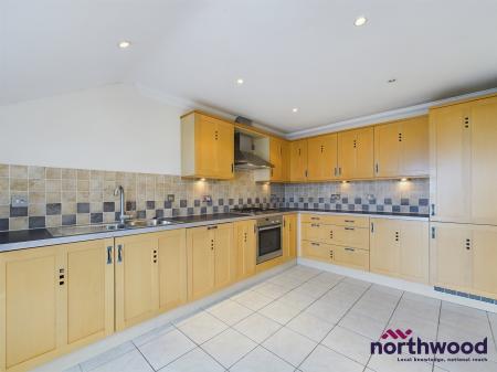 2 bedroom Apartment for sale in Chatham Green, Sovereign Harbour North, Eastbourne, BN23