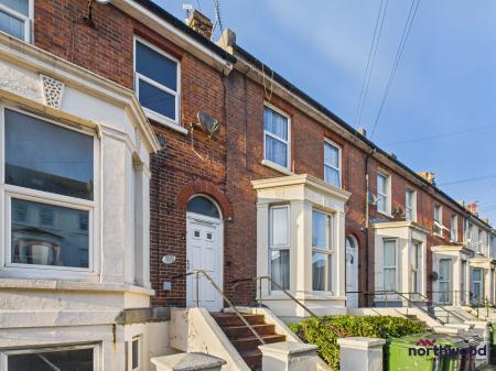 2 bedroom Flat to let in Langney Road, Town Centre, Eastbourne, BN21