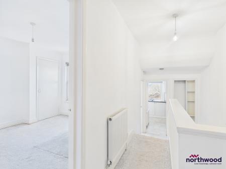 2 bedroom Flat to let in Langney Road, Town Centre, Eastbourne, BN21