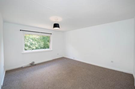 2 bedroom Flat for sale in Bruce Gardens, Dalkeith, EH22