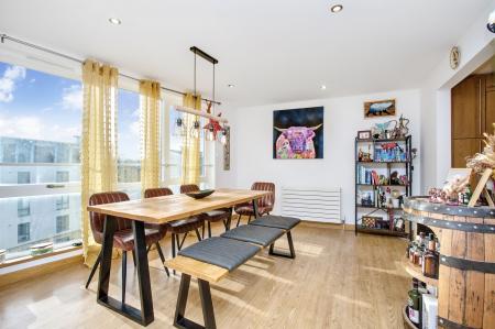 3 bedroom Flat for sale in 7 10 Dock Street, Edinburgh, EH6 6HU