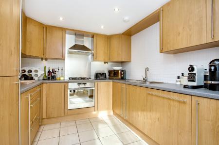 3 bedroom Flat for sale in 7 10 Dock Street, Edinburgh, EH6 6HU