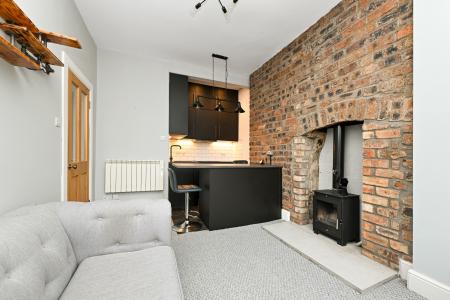 1 bedroom Flat for sale in 15/15 Downfield Place, Dalry, Edinburgh, EH11 2EJ