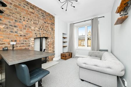 1 bedroom Flat for sale in 15/15 Downfield Place, Dalry, Edinburgh, EH11 2EJ