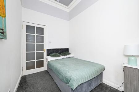 2 bedroom Flat for sale in 74 (1F2) Elm Row Edinburgh EH7 4AQ