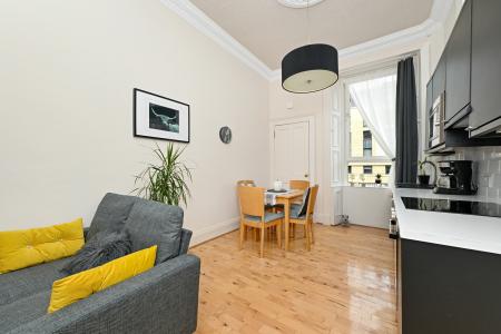 2 bedroom Flat for sale in 74 (1F2) Elm Row Edinburgh EH7 4AQ