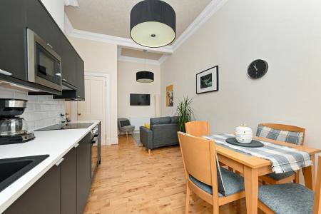 2 bedroom Flat for sale in 74 (1F2) Elm Row Edinburgh EH7 4AQ