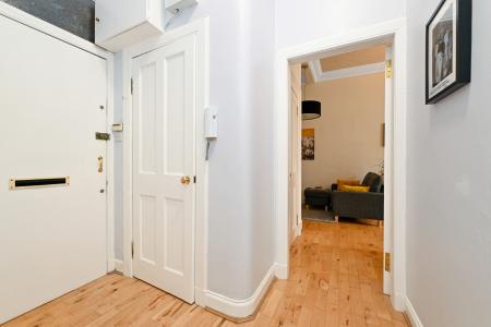2 bedroom Flat for sale in 74 (1F2) Elm Row Edinburgh EH7 4AQ