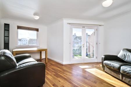 2 bedroom Flat for sale in Rennies Isle, Leith, Edinburgh, EH6