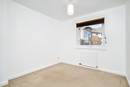 2 bedroom Flat for sale in Rennies Isle, Leith, Edinburgh, EH6