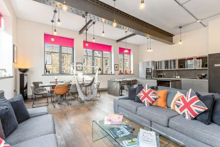 4 bedroom Penthouse for sale in Trafalgar Lane, Leith, Edinburgh, EH6