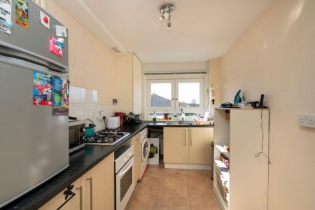 2 bedroom Flat for sale in Walker Drive, South Queensferry, EH30