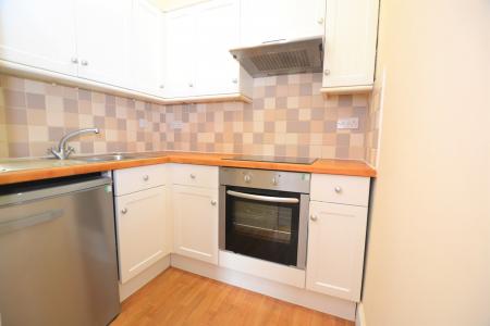 2 bedroom Flat to let in Dean Park Street, Stockbridge, Edinburgh, EH4