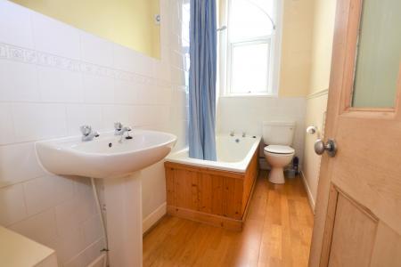 2 bedroom Flat to let in Dean Park Street, Stockbridge, Edinburgh, EH4