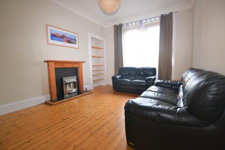 2 bedroom Flat to let in Dundee Terrace, Edinburgh, EH11