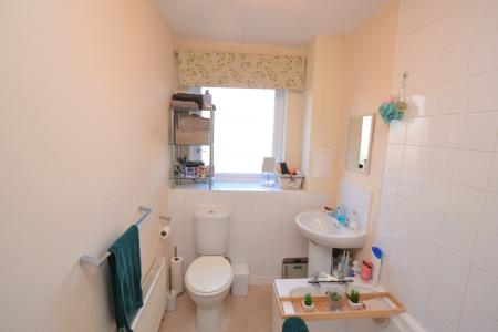 1 bedroom Flat to let in Glenogle Road, Edinburgh, EH3