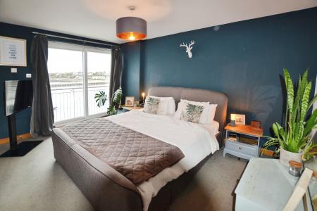 1 bedroom Flat to let in Heron Place, Granton, Edinburgh, EH5