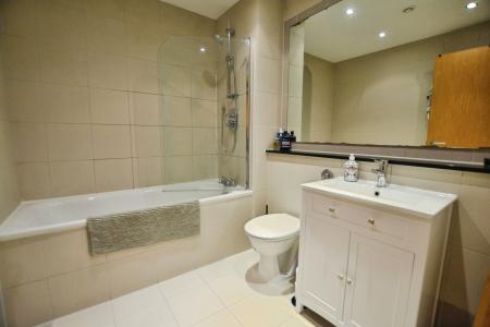 1 bedroom Flat to let in Heron Place, Granton, Edinburgh, EH5