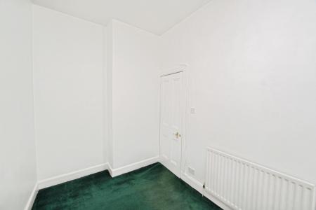 2 bedroom Flat to let in Sloan Street, Leith, Edinburgh, EH6