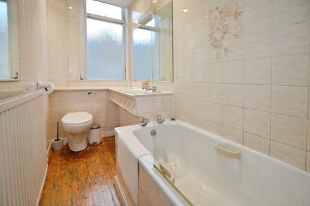 2 bedroom Flat to let in Dean Park Street, Stockbridge, Edinburgh, EH4