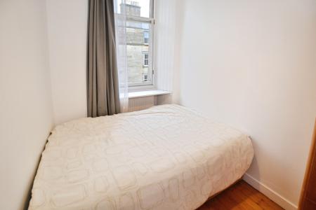 2 bedroom Flat to let in Dean Park Street, Stockbridge, Edinburgh, EH4