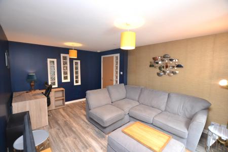 1 bedroom Flat to let in Pilrig Heights, Edinburgh, EH6