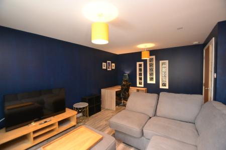 1 bedroom Flat to let in Pilrig Heights, Edinburgh, EH6