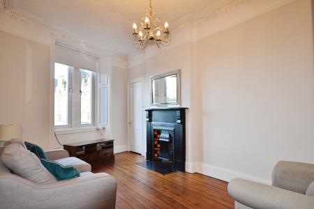 2 bedroom Flat to let in Queen's Park Avenue, Edinburgh, EH8