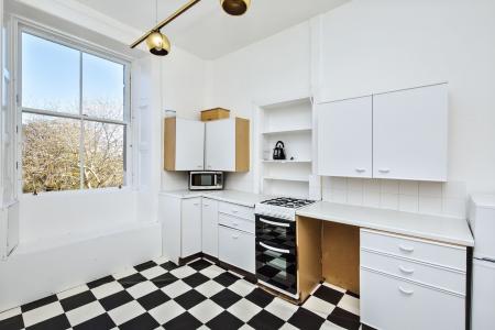 2 bedroom Flat for sale in 26 3f3 Marchmont Crescent, Edinburgh, EH9 1HG