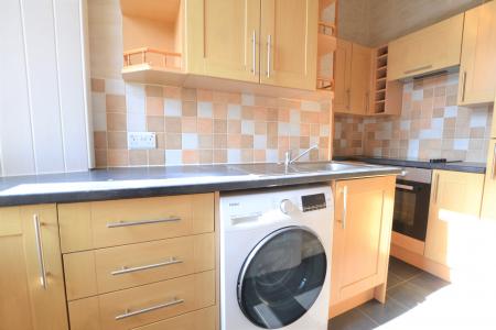 2 bedroom Flat to let in Lorne Street, Edinburgh, EH6