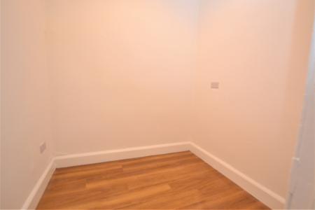 2 bedroom Flat to let in Lorne Street, Edinburgh, EH6