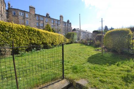 2 bedroom Flat to let in Lorne Street, Edinburgh, EH6