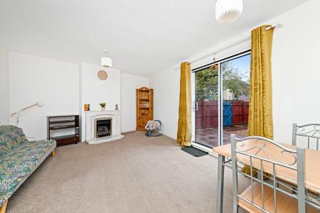 2 bedroom Semi-detached house for sale in 376 South Gyle Mains, South Gyle, Edinburgh, EH12 9ET