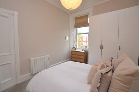 1 bedroom Flat to let in Dean Park Street, Stockbridge, Edinburgh, EH4