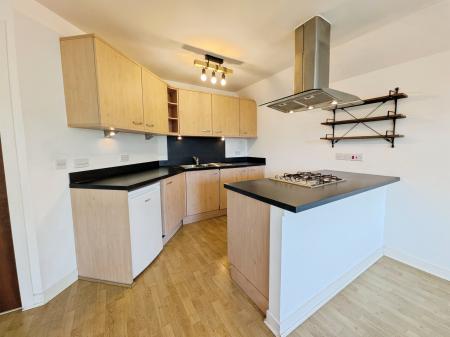 2 bedroom Flat to let in Cameron Toll Lade, Newington, Edinburgh, EH16