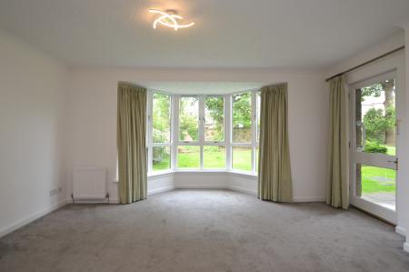 3 bedroom Flat to let in Morningside Park, Morningside, Edinburgh, EH10