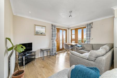 2 bedroom Flat for sale in 4B Warriston Road, EH3 5LQ