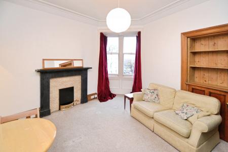 2 bedroom Flat to let in Roseneath Terrace, Edinburgh, EH9