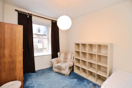 2 bedroom Flat to let in Roseneath Terrace, Edinburgh, EH9
