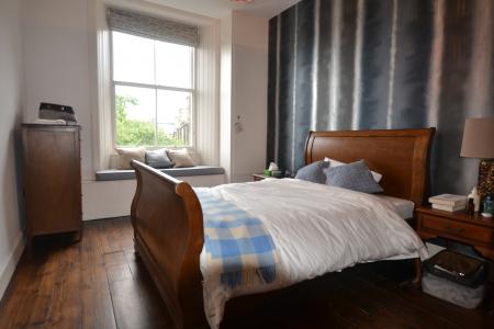 2 bedroom Flat to let in Dean Park Street, Edinburgh, EH4