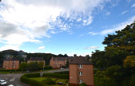 3 bedroom Flat to let in Northfield Farm Avenue, Edinburgh, EH8