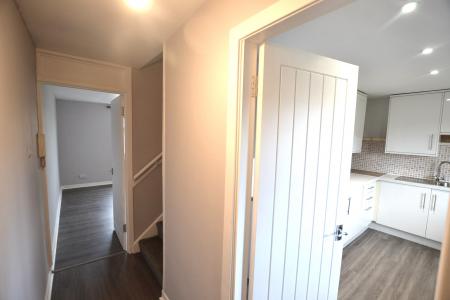 3 bedroom Flat to let in Northfield Farm Avenue, Edinburgh, EH8