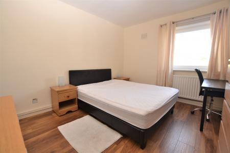 2 bedroom Flat to let in Hazeldean Terrace, Edinburgh, EH16