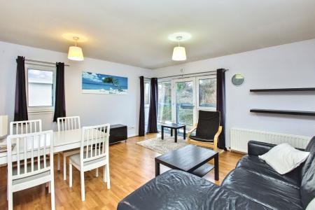 2 bedroom Flat for sale in Granton Road, Granton, Edinburgh, EH5